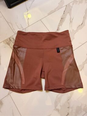 Athleta Rust-pink High-Rise Bike Shorts with Sheen Panels